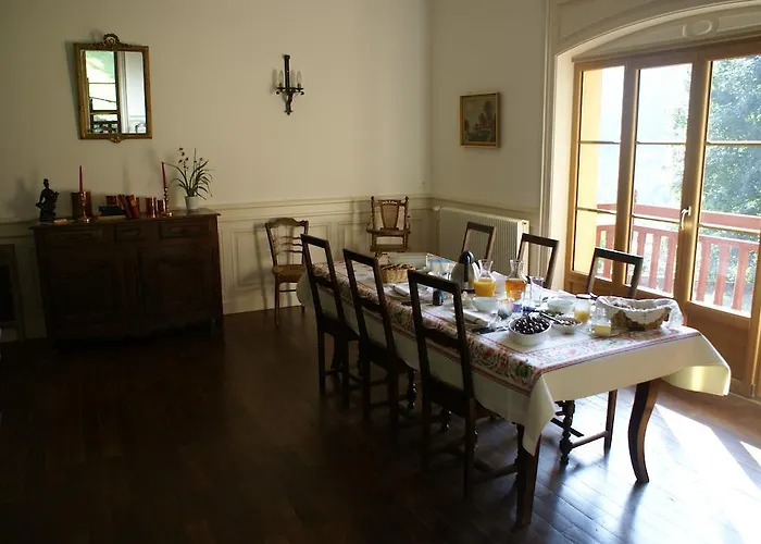 Bed & Breakfast Chateau De Ronziere 3*